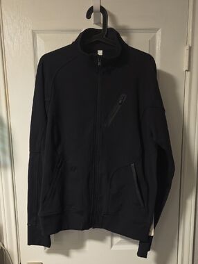 Lululemon Mens Trainer Jacket in Black L New with Tag